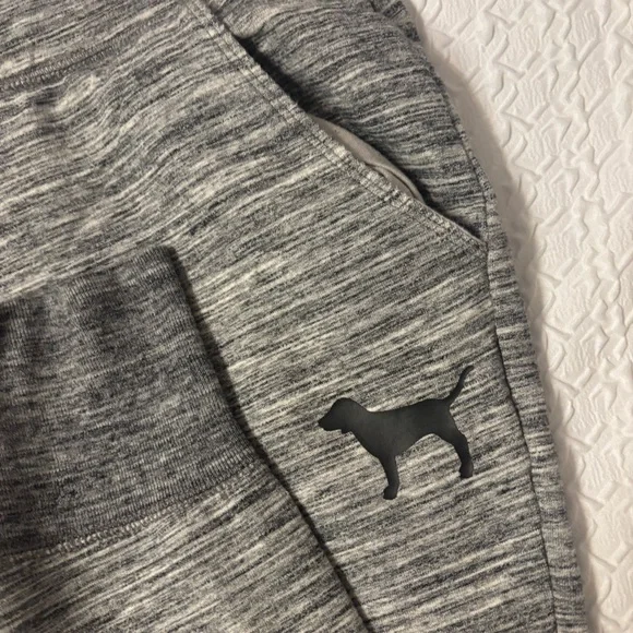 PINK size medium logo jogger sweat pants with Hawaiian floral print - Picture 8 of 9